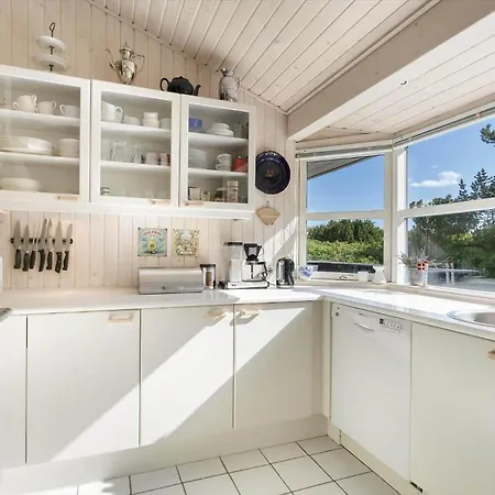 Holiday home Tv1743-bindslev-bakkevej-1 *
